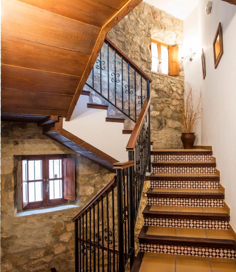 Tugasa Hotel Y Casas Rurales La Posada Villaluenga Del Rosario Eksteriør bilde